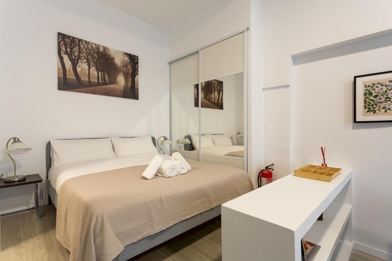 1 Bedroom 1 Bathroom Furnished - Av De America - Studio - Mintystay Мадрид Екстериор снимка